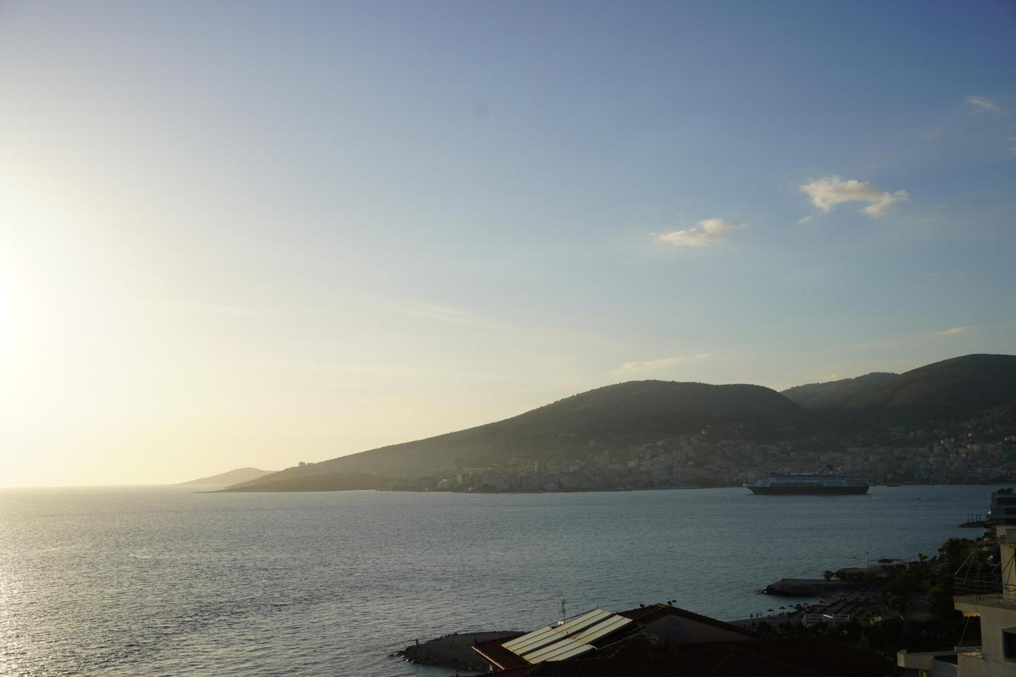 Hotel Agel Sarandë Exterior foto